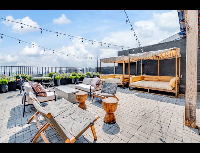 1 BEDROOM APARTMENT FOR SALE IN SANDOWN